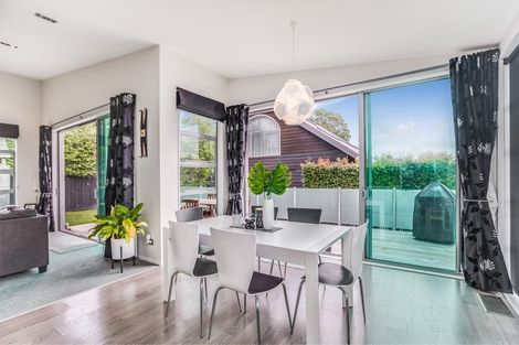 Photo of property in 42 Livingstone Street, Westmere, Auckland, 1022