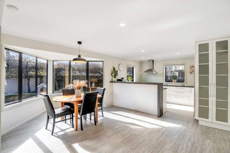 Photo of property in 3/48 Mcfaddens Road, St Albans, Christchurch, 8052