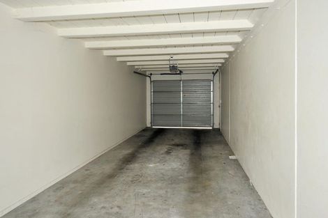 Photo of property in The Haven, 29/120 Beach Haven Road, Beach Haven, Auckland, 0626