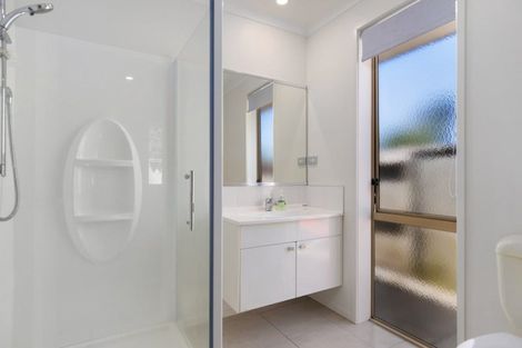 Photo of property in 94 Doncaster Drive, Papamoa Beach, Papamoa, 3118