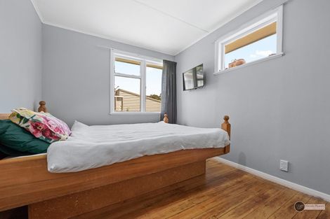 Photo of property in 80 Dowse Drive, Maungaraki, Lower Hutt, 5010