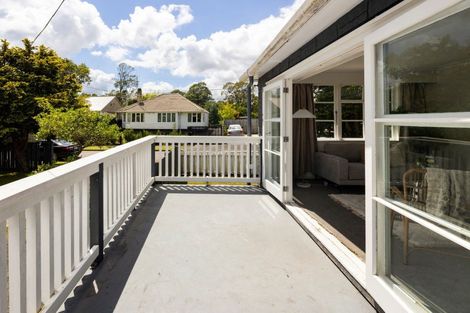 Photo of property in 42 Churchill Avenue, Maeroa, Hamilton, 3200