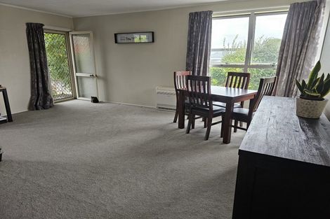 Photo of property in 2/5 Danvers Street, Havelock North, 4130