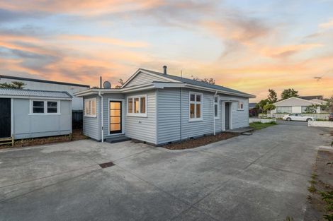 Photo of property in 52 Laurence Street, Waltham, Christchurch, 8011