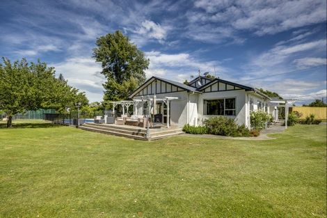 Photo of property in 16 The Loop, Meeanee, Napier, 4110