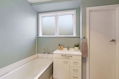 Photo of property in 77 Park Terrace, Waikuku Beach, 7473