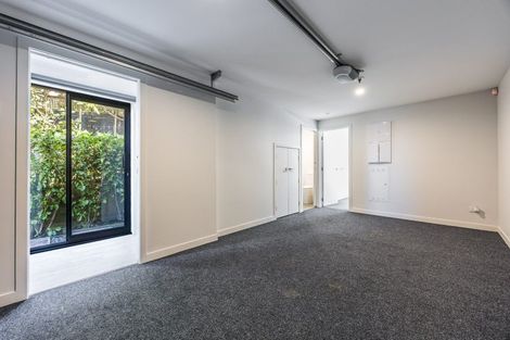 Photo of property in 8/805 Riddell Road, Saint Heliers, Auckland, 1071