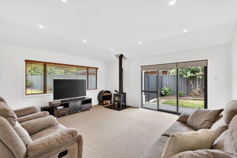 Photo of property in 123 Kent Terrace, Taradale, Napier, 4112