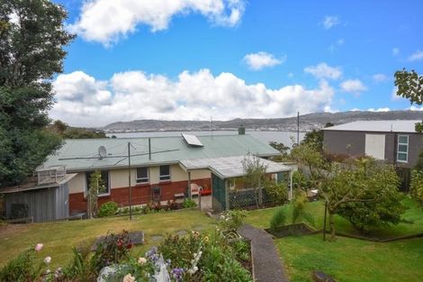 Photo of property in 3 Glengyle Street, Vauxhall, Dunedin, 9013