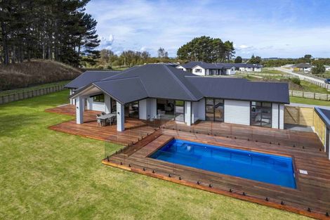Photo of property in 67c Mosston Road, Castlecliff, Wanganui, 4501