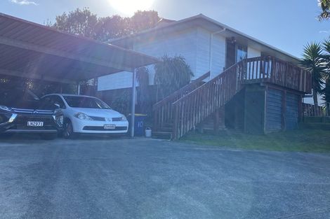 Photo of property in 10 Cloghan Close, Massey, Auckland, 0614