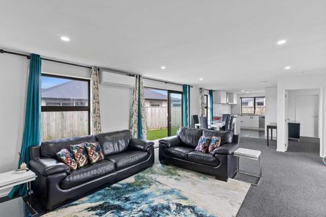 Photo of property in 5 Atap Place, Northwood, Christchurch, 8051