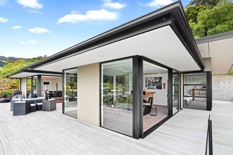 Photo of property in 34 Pawsons Valley Road, Duvauchelle, 7581