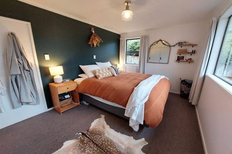 Photo of property in 9 Elgin Grove, Merrilands, New Plymouth, 4312