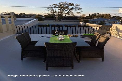 Photo of property in 11 Tane Street, New Lynn, Auckland, 0600