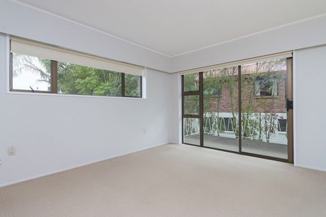 Photo of property in 146 Wellington Street, Pukekohe, 2120