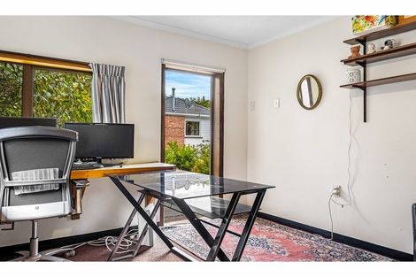 Photo of property in 19 Joyce Crescent, Ilam, Christchurch, 8041