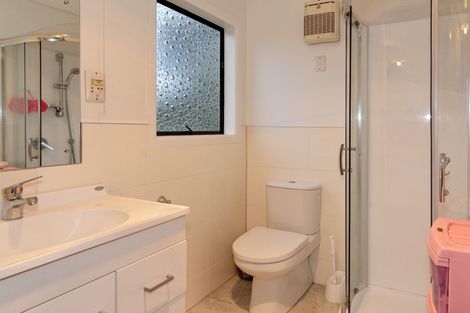 Photo of property in 6 Glen Road, Ranui, Auckland, 0612