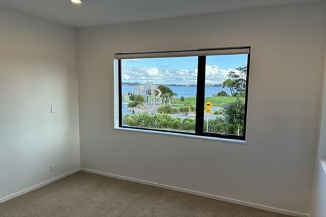 Photo of property in 131 Waituarua Drive, Takanini, Auckland, 2112