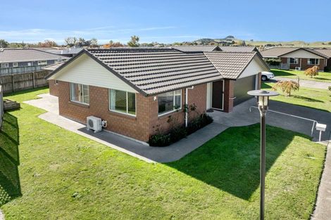 Photo of property in Henry Russell Estate, 8/36 Belgrove Drive, Waipukurau, 4200