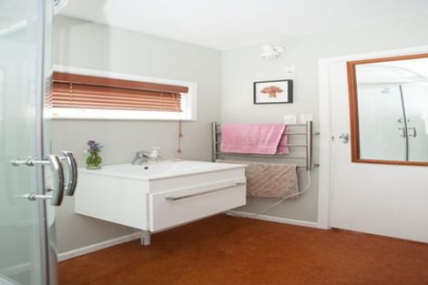 Photo of property in 2 Purau Avenue, Diamond Harbour, 8972