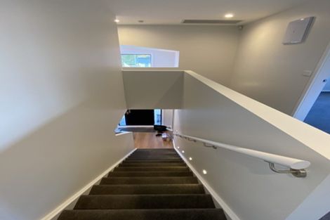 Photo of property in 105 Silverstream Road, Crofton Downs, Wellington, 6035