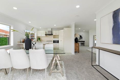 Photo of property in 8 Willowbank Close, East Tamaki Heights, Auckland, 2016