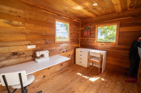 Photo of property in 91 Pope Street, Camborne, Porirua, 5026