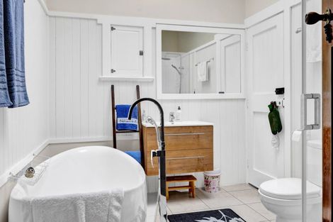 Photo of property in 11 Hill Street, Eltham, 4322