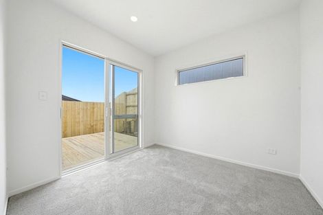 Photo of property in 14 Kopu Road, Orewa, 0931