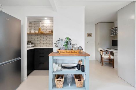 Photo of property in 55 Icarus Place, Sunnybrook, Rotorua, 3015