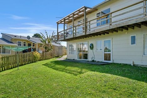 Photo of property in 26 Gentian Street, Timberlea, Upper Hutt, 5018