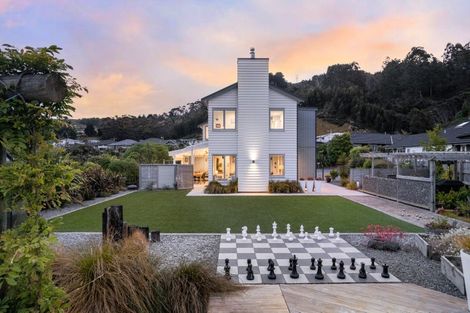 Photo of property in 40 Banks Boulevard, Whitby, Porirua, 5024