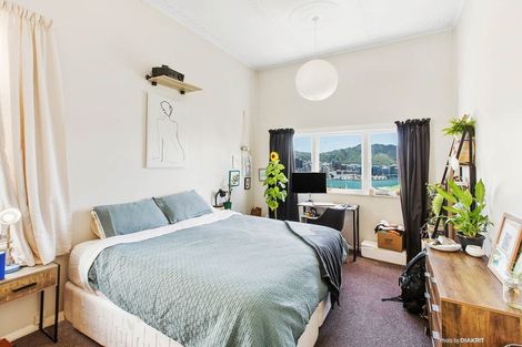 Photo of property in 4 Shannon Street, Mount Victoria, Wellington, 6011
