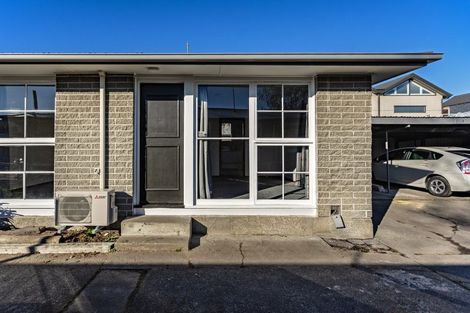 Photo of property in 3/452 Barbadoes Street, Edgeware, Christchurch, 8013