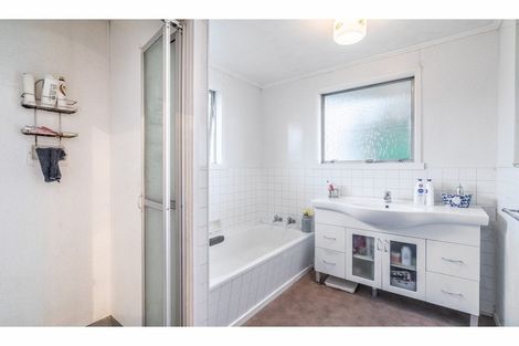 Photo of property in 693 Tay Street, Hawthorndale, Invercargill, 9810