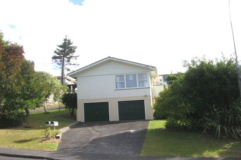 Photo of property in 73 Lynden Avenue, Hillcrest, Auckland, 0627