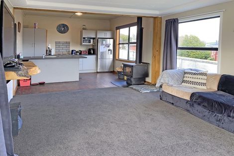 Photo of property in 5 Cargill Street, Owaka, 9535