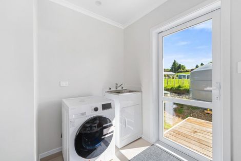 Photo of property in 30 Henderson Street, Kimbolton, 4774