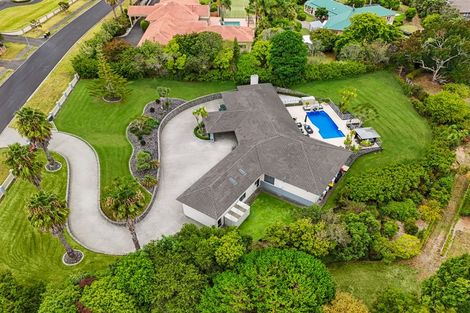 Photo of property in 7 Burgundy Park Avenue, Henderson, Auckland, 0612