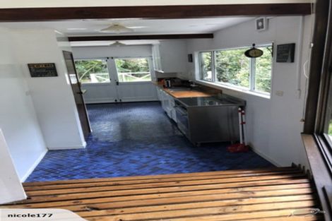 Photo of property in 7a Tinopai Road, Titirangi, Auckland, 0604