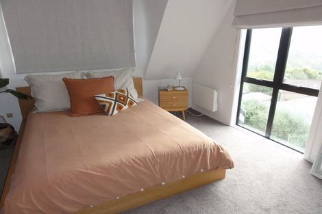 Photo of property in 2 Otonga Way, Churton Park, Wellington, 6037