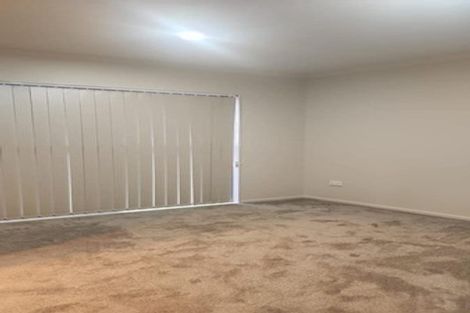 Photo of property in 2/55 Swaffield Road, Papatoetoe, Auckland, 2025