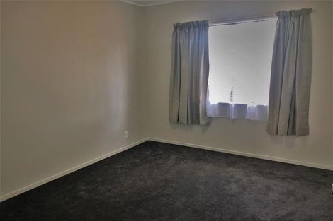 Photo of property in 2/45 Templeton Place, Clendon Park, Auckland, 2103