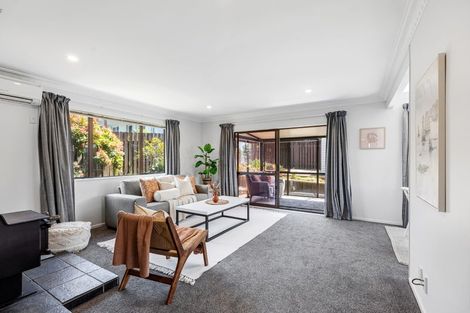 Photo of property in 13 Tupaea Place, Otumoetai, Tauranga, 3110