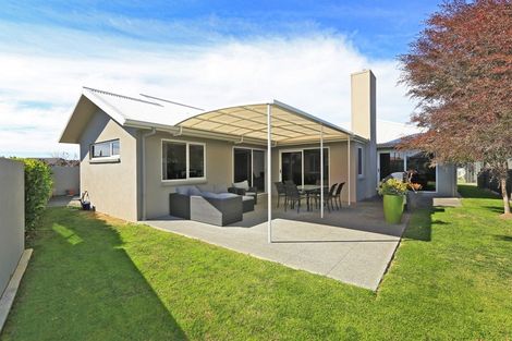 Photo of property in 15 Akaroa Road, Poraiti, Napier, 4112