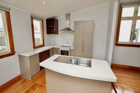 Photo of property in 16 Karamu Avenue, Takaro, Palmerston North, 4410