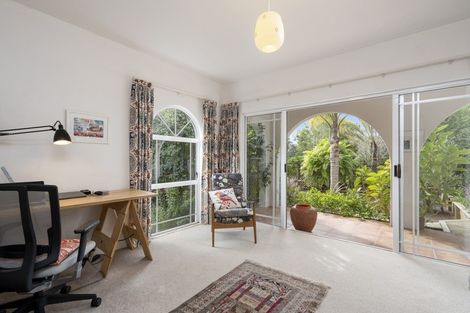 Photo of property in 67 Pa Road, Kerikeri, 0230