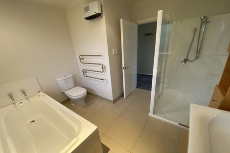 Photo of property in 8 Yardley Street, Avonhead, Christchurch, 8042