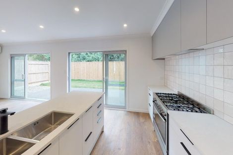 Photo of property in 25 Freedom Drive, Kelvin Grove, Palmerston North, 4414